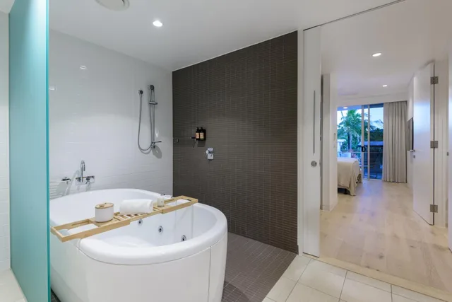 5 Bedrooms, Deluxe, Apartment, Terrace, Coconut Grove Port Douglas 7/10