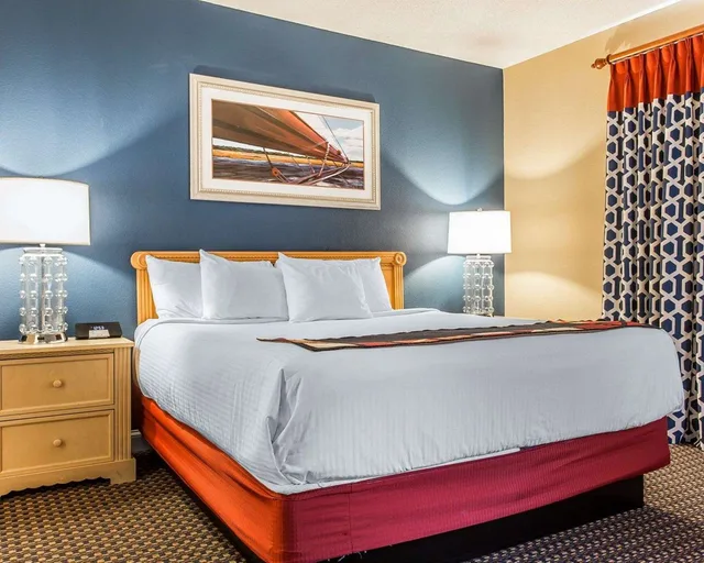 جناح بسرير كينج، Bluegreen Vacations Harbour Lights, an Ascend Collection Resort 1/3
