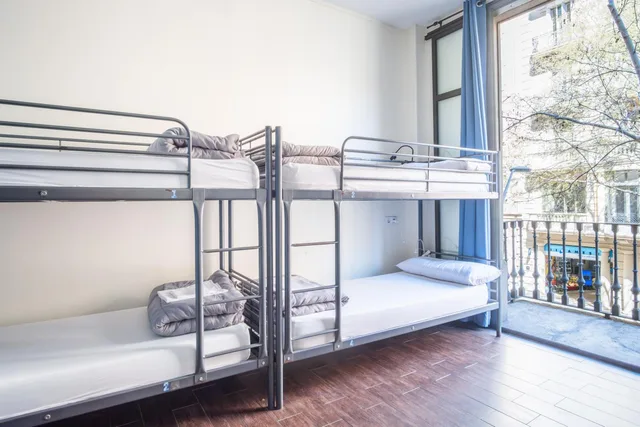 سكن مشترك مختلط بستة أسرّة، 360 Hostel 4/7