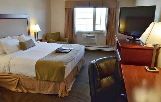 Room, Queen Bed, Accessible, Best Western Gold Rush Inn 4/5