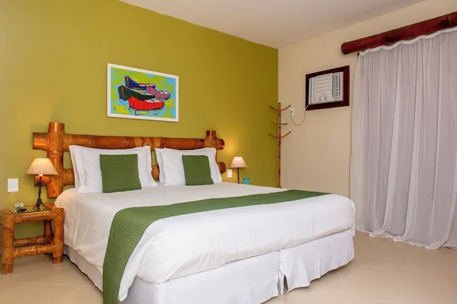 غرفة ديلوكس بسرير مزدوج بإطلالة على الحديقة بحوض جاكوزي، Rio Búzios Beach Hotel 2/10
