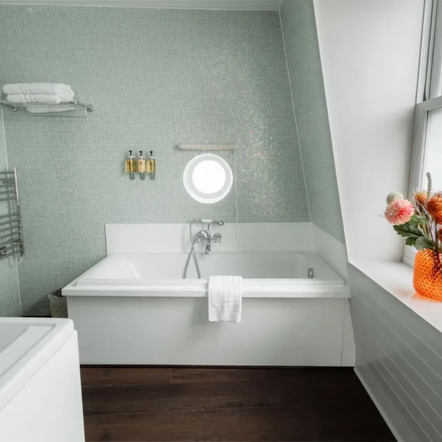 Suite, htop Amaika - Adults Only 6/10
