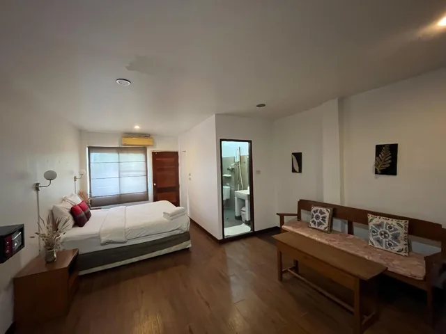 غرفة ديلوكس بسرير مزدوج، B House Chiangmai Hotel 6/10