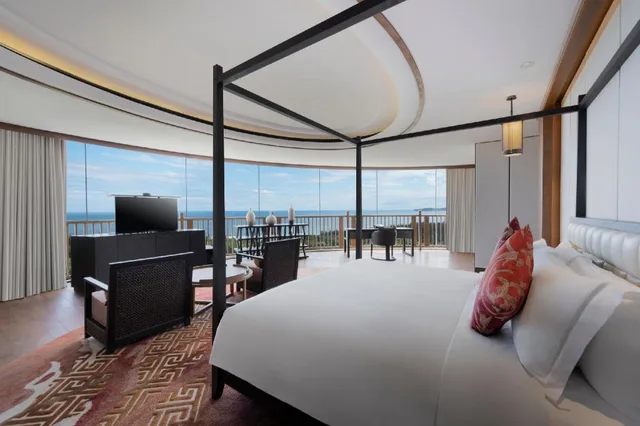 جناح رئاسي بسريرين كينج بمسبح خاص، Intercontinental Haitang Bay Resort 6/9