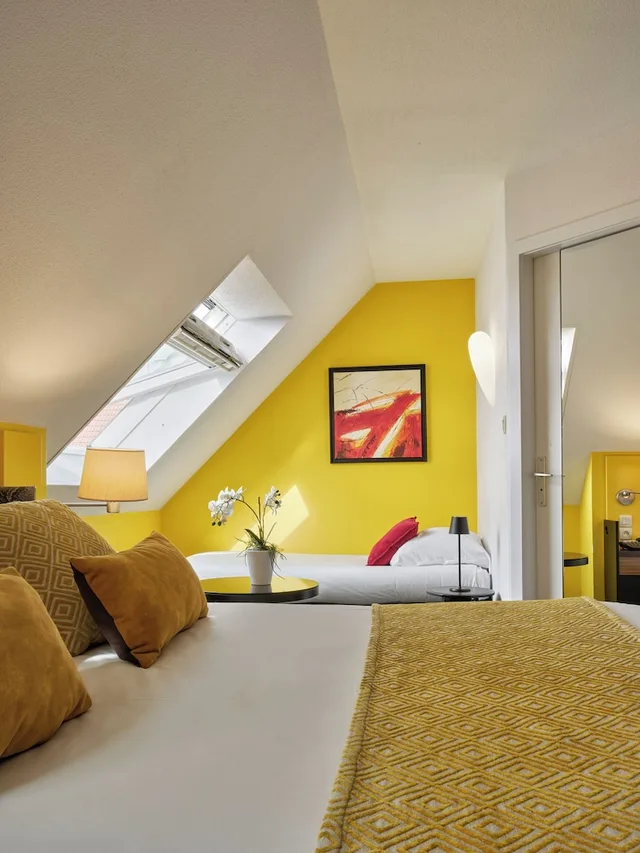غرفة ثلاثية بسرير مزدوج وسرير فردي، Hotel Restaurant Crystal 7/9