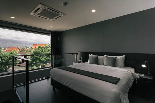 جناح دوبلكس، CREW HOTEL 5/10