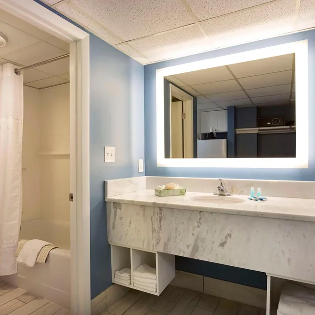 Room, 2 Queen Beds, Ocean Front, Balcony، Dayton House Resort, BW Signature Collection 5/5