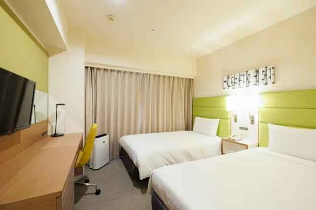 غرفة قياسية بسريرين، Ana Holiday Inn Sapporo Susukino 2/5
