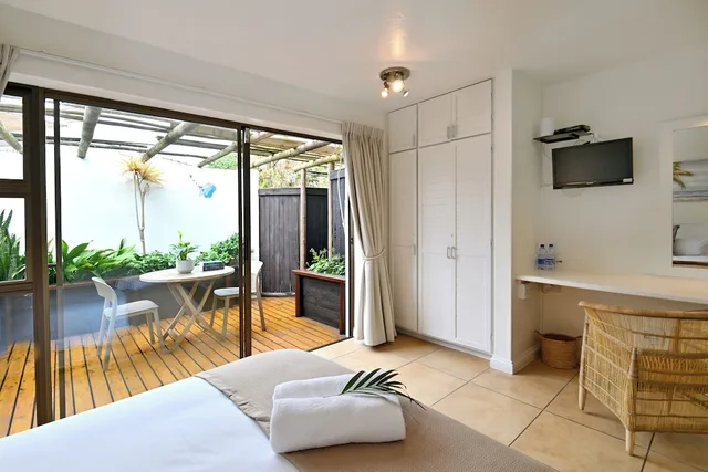غرفة قياسية ثلاثية، Sandals Guest House 3/10