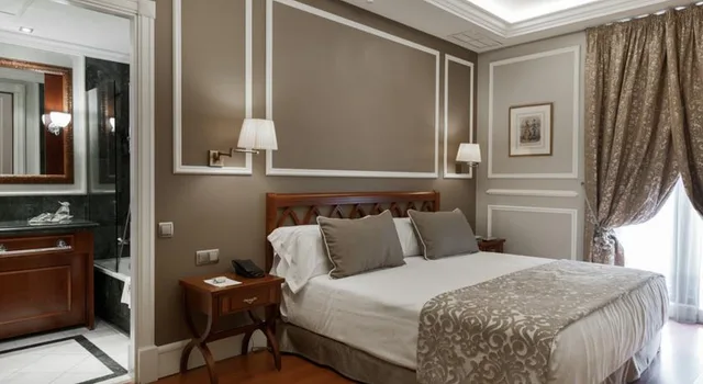 Habitación Doble، Catalonia Las Cortes 3/6