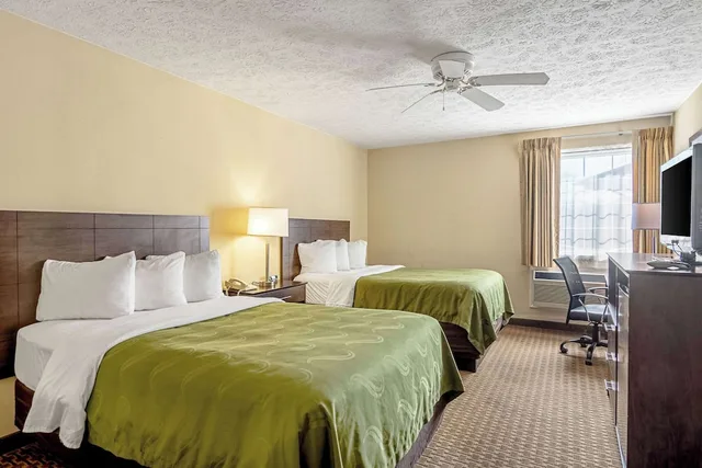 غرفة قياسية بسريرين مزدوجين، Quality Inn Burkeville Hwy 360 & 460 6/9