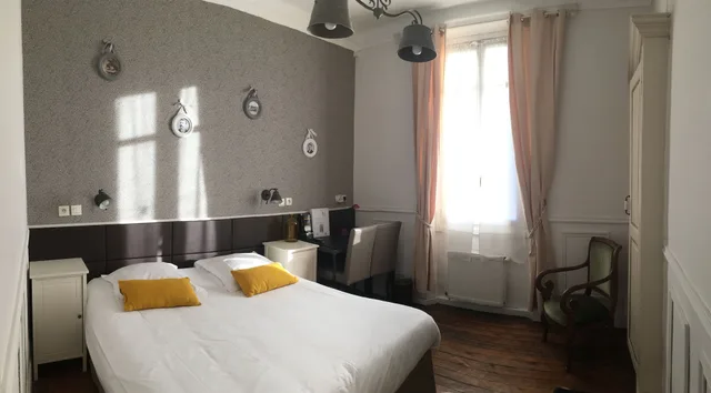 غرفة سوبيريور بسرير كوين بإطلالة على البحر، Chalet de L Isere 1/5