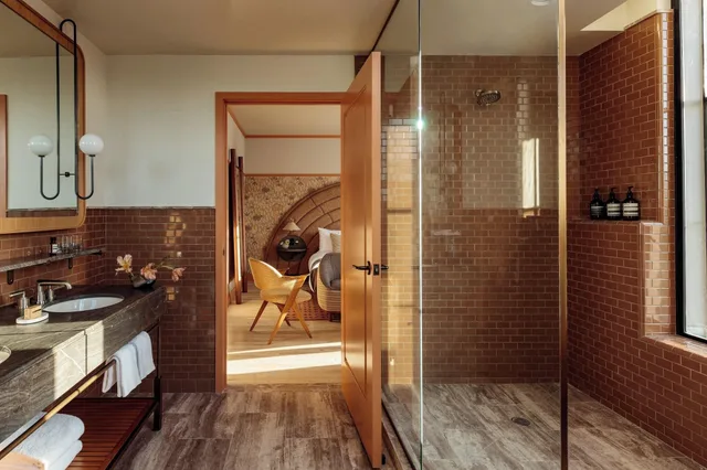 غرفة بسرير كينج لذوي الإعاقة، Santa Monica Proper Hotel 3/3