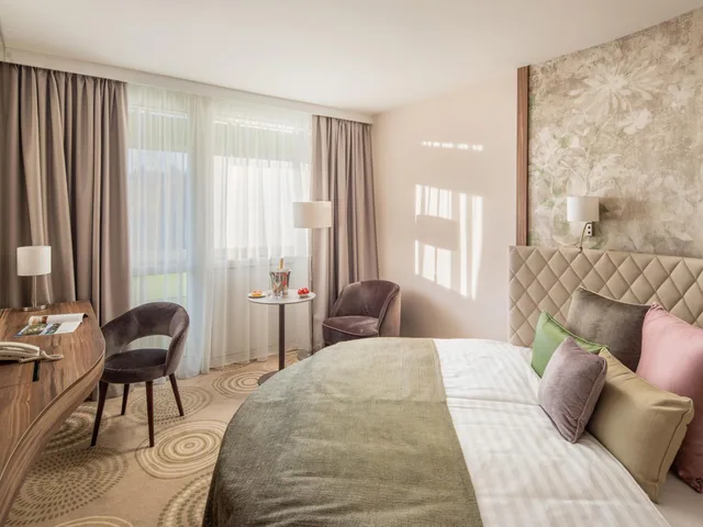 غرفة سوبيريور بسرير كينج، Hotel Carbona Thermal Spa 4/5