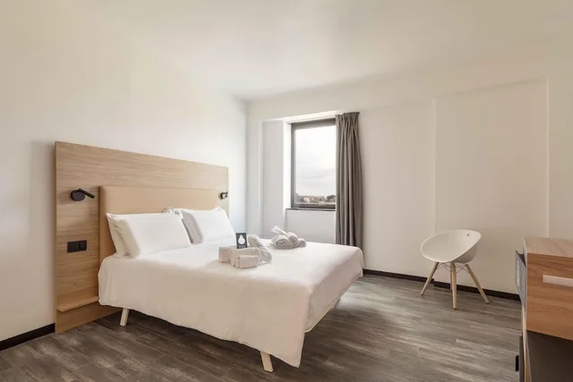 غرفة سوبيريور بسرير كوين، B&B Hotel Pomezia Roma 4/8
