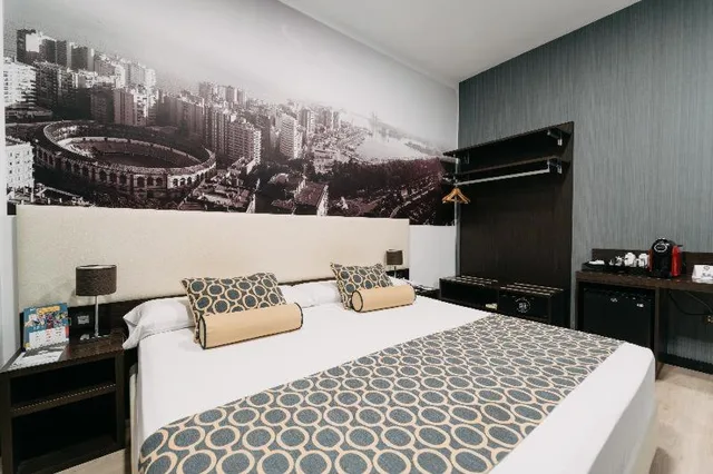 غرفة، Hotel Soho Malaga 2/6