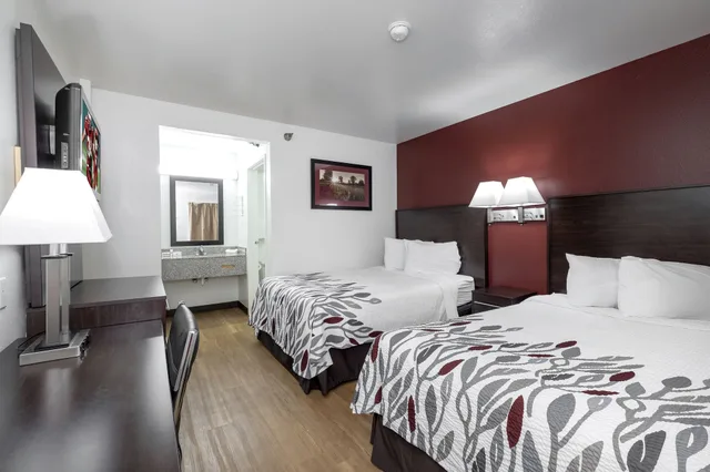 غرفة قياسية بسريرين مزدوجين للمدخنين، Red Roof Inn Suites Spartanburg I 85 4/8
