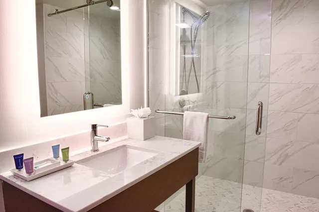 جناح فاخر بسريرين كينج بغرفتي نوم، Hotel Legends, Biloxi 4/5