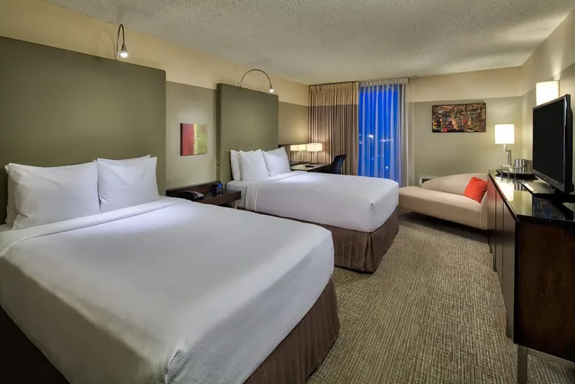 غرفة قياسية، Crowne Plaza Chicago West Loop 2/4