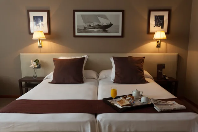 غرفة بسرير مزدوج، Hotel Conqueridor Ex Medium 2/2
