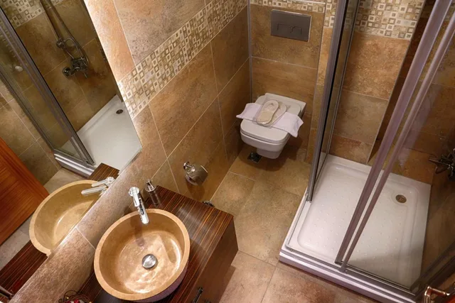 غرفة ديلوكس ثلاثية بإطلالة جزئية على البحر، Mytra Hotel 10/10