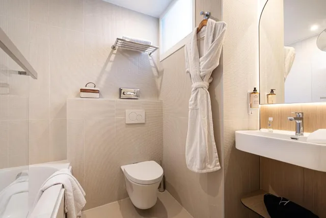غرفة بريفيليج بإطلالة على البحر بشرفة، Hotel Albert 1er Nice 2/2