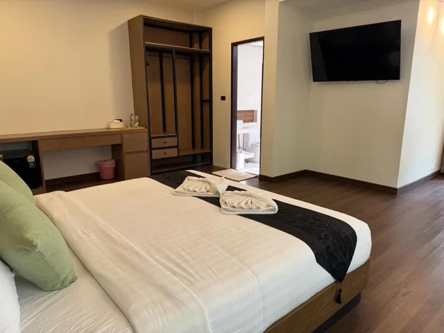 غرفة ديلوكس بسرير مزدوج، The Vatika Resort and Spa 2/6