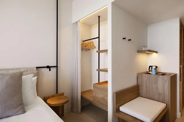 غرفة بريميوم بسرير فردي بإطلالة على البحر بشرفة، Inmood Aucanada Hotel 8/9