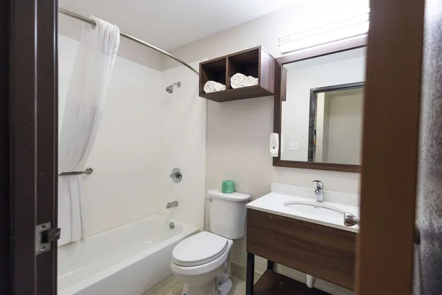 غرفة بسرير كينج، Quality Inn Carrollton 5/5