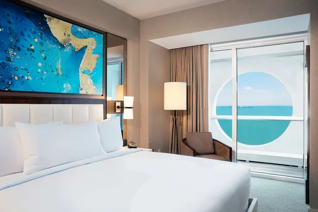 1 Bedroom, Suite, King Bed, Ocean Front, Sofa, Accessible، Conrad Fort Lauderdale Beach 5/10