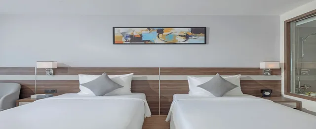 غرفة تنفيذية بسريرين منفصلين بإطلالة جزئية على البحر، Panama Nha Trang Hotel 6/10