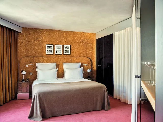 Suite, Queen Bed, Terrace, Hotel Le Bus Palladium 1/2