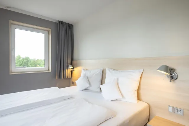 غرفة سوبيريور بسرير مزدوج، SERWAYS HOTEL BRUCHSAL WEST 4/10