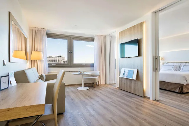 The Level, Junior Suite، Melia Madrid Princesa Hotel 5/10