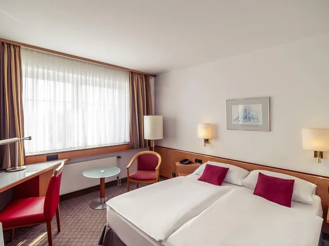 غرفة قياسية بسرير كوين، Mercure Hotel Koeln City Friesenstrasse 1/5