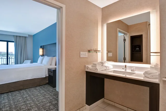 استوديو بسرير كينج مع أريكة، Residence Inn by Marriott Fort Walton Beach 5/7