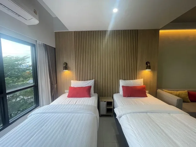 غرفة متصلة ديلوكس بسرير كوين وسريرين منفصلين، Bangkok Mystay Hotel Rangsit 2/10