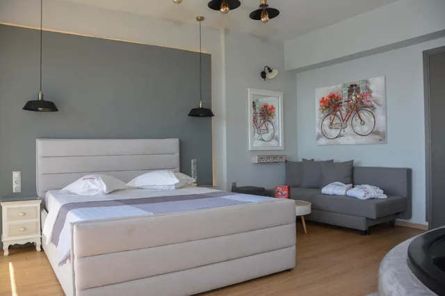 غرفة عائلية بإطلالة على البحر، Scorpios Hotel 1/10