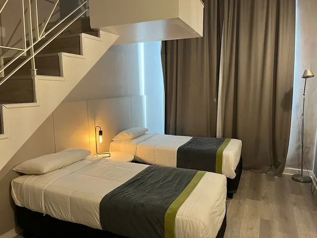 غرفة قياسية رباعية بسرير كوين وسريرين منفصلين، SuMa Recoleta Hotel 2/5