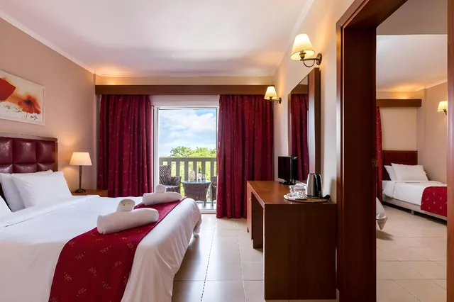 غرفة عائلية بإطلالة على الجبل بغرفتي نوم، Ariti Grand Hotel Corfu 1/1
