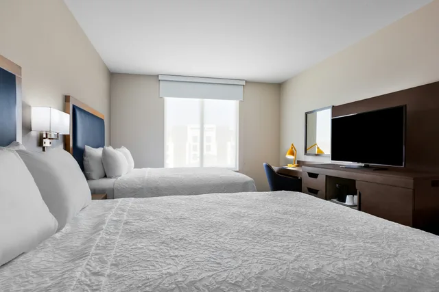 Room, 2 Queen Beds, Hampton Inn and Suites San Diego Airport Liberty Station 2/3