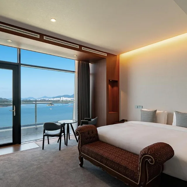 Emerald, Suite, Ocean View، Hotel JCS Yeosu 2/10