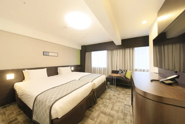 غرفة سوبيريور بسريرين منفصلين للمدخنين، Richmond Hotel Higashi Osaka 1/6