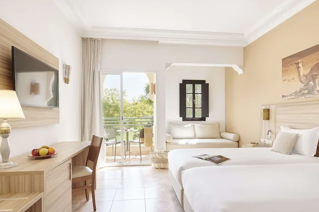 غرفة بسريرين منفصلين بإطلالة على الحديقة، Iberostar Waves Club Palmeraie Marrakech 2/5