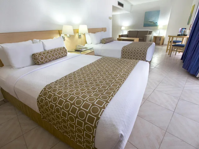 جناح جونيور، HS Hotsson Smart Acapulco 2/10