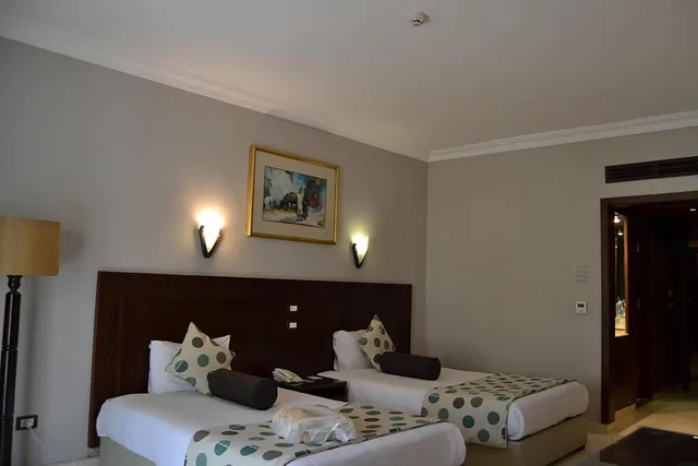 بنغل بسريرين منفصلين، Regina Resort and Aqua Park Hurghada 3/10
