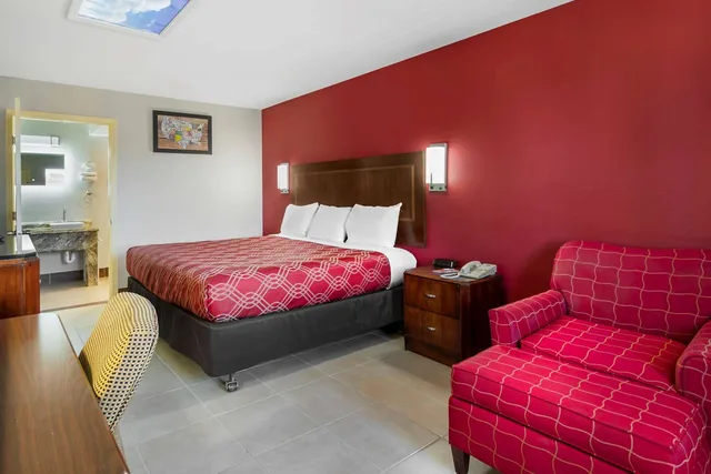 غرفة بسرير كينج، Econo Lodge Athens I-75 5/9