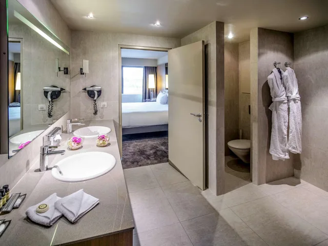 غرفة سوبيريور بسرير مزدوج، Pullman Bordeaux Lac 1/1