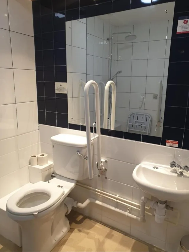 غرفة بسرير مزدوج لذوي الإعاقة، Premier Inn Middlesbrough South Guisborough 3/4