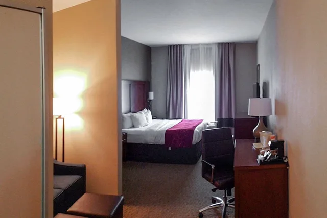 جناح بسرير كينج مع أريكة، Comfort Suites South Point Huntington 5/8